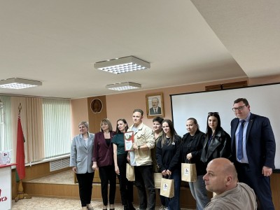 Команда ОАО «Беларусьрезинотехника» приняла участие в районном этапе турнира по интеллектуальным играм "80 лет Великой Победы". Турнир организован Первомайской районной организацией  РОО "Белая Русь"!!! - фото